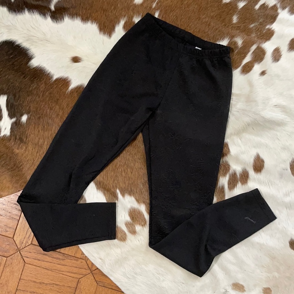 Black Flower patterned leggings.